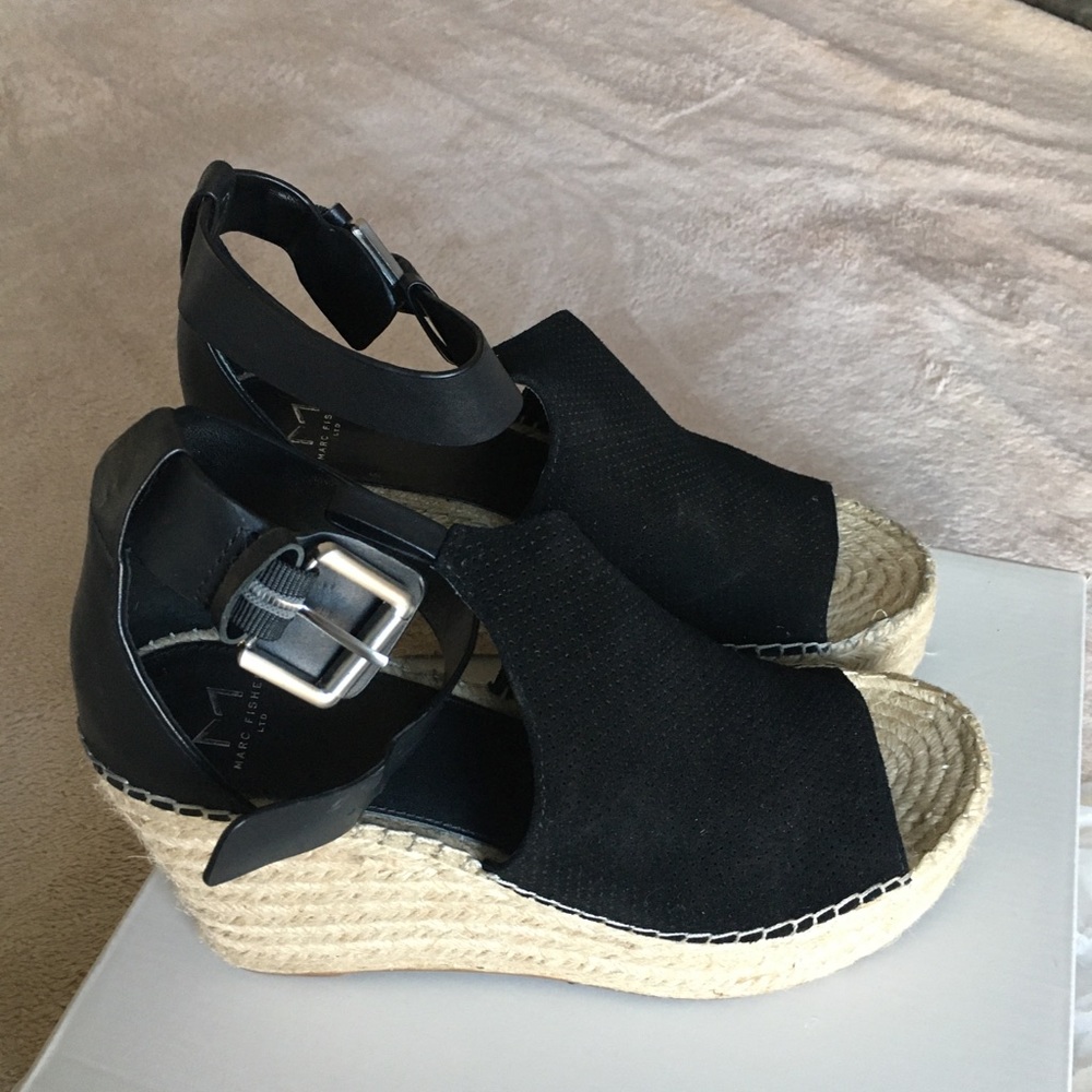 Marc Fisher Annie Black